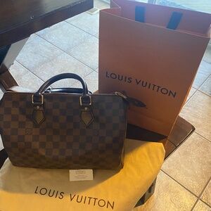 Louis Vuitton speedy 30diametetr